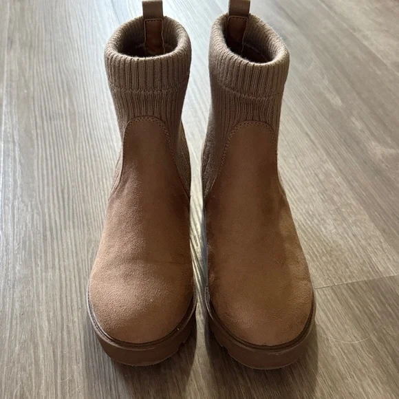 Sonoma Brown Ankle Boots for Women - Picture 5 of 9